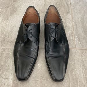 Vero Cuoio size 44 mens US size 11 black leather